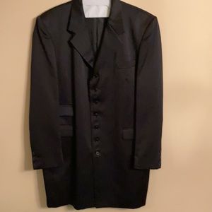 Gorgeous Black on Black Pinstripe Jacket w/matching Slacks and Shirt Top Hat tie